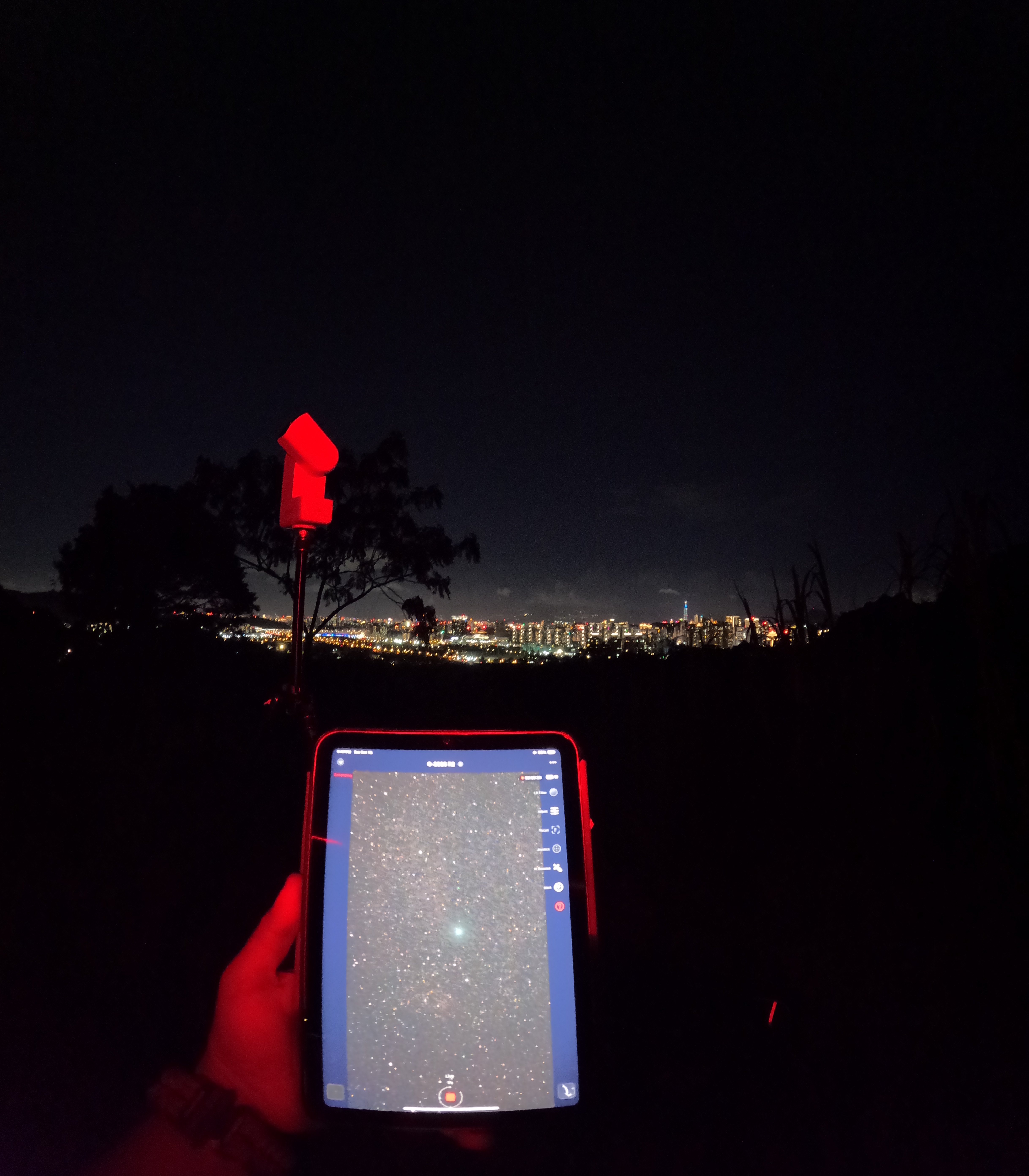 October Stargazing: Comet Hunting!